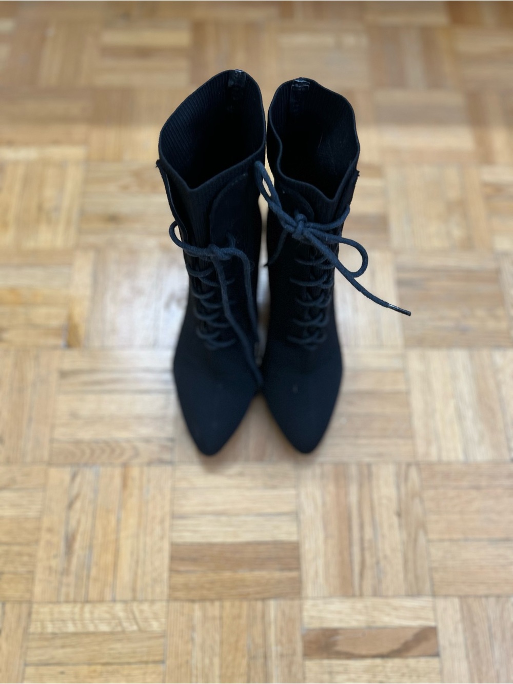 Women's Black Lace-Up Pointed-Toe Mid-Calf Boots